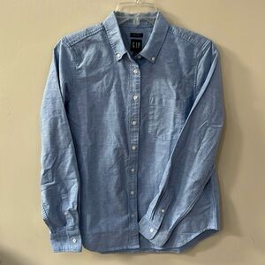 Women's Gap Light Blue Oxford Perfect Shirt, Button Down, Long Sleeve, Size S